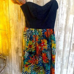 CITY TRIANGLES mini dress